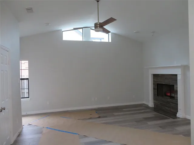 $1,800 | 2709 Stratford Court, Euless, TX 76039