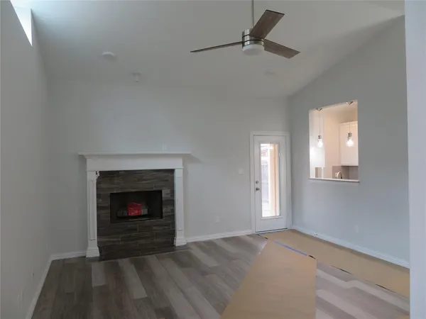 $1,800 | 2709 Stratford Court, Euless, TX 76039