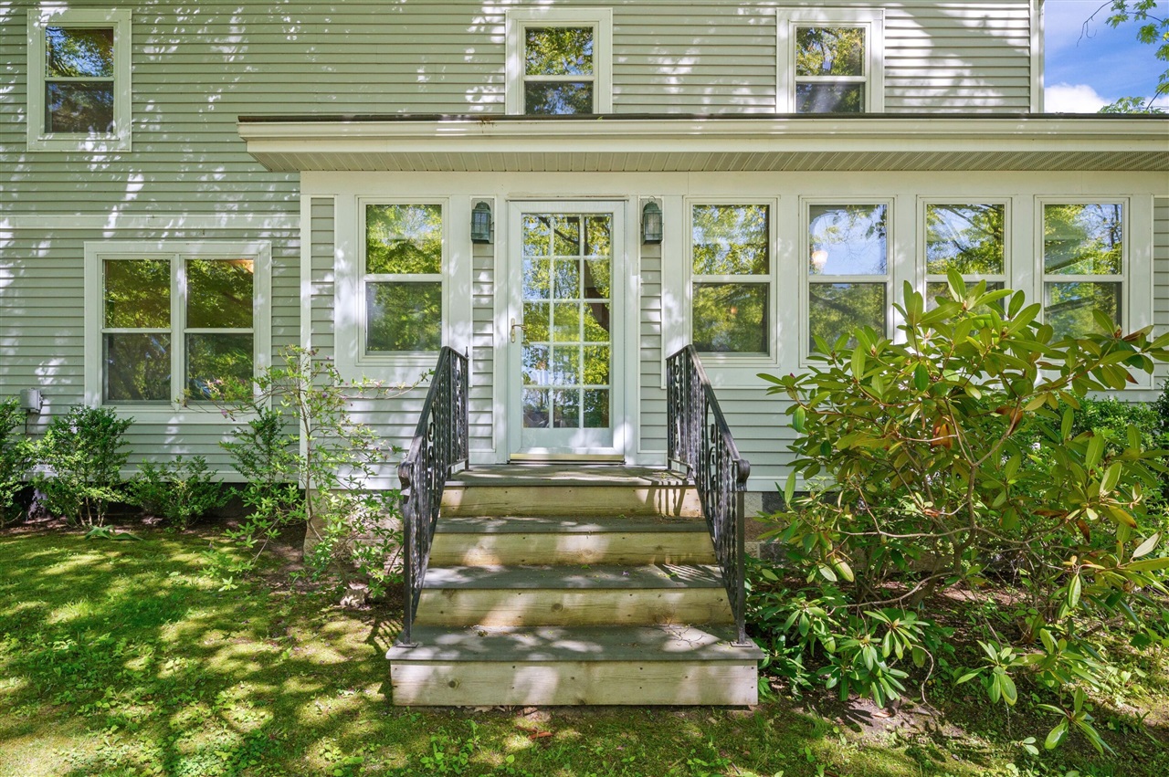 8498 Lake Road Berrien Center, MI 49102 - Photo 7 of 63