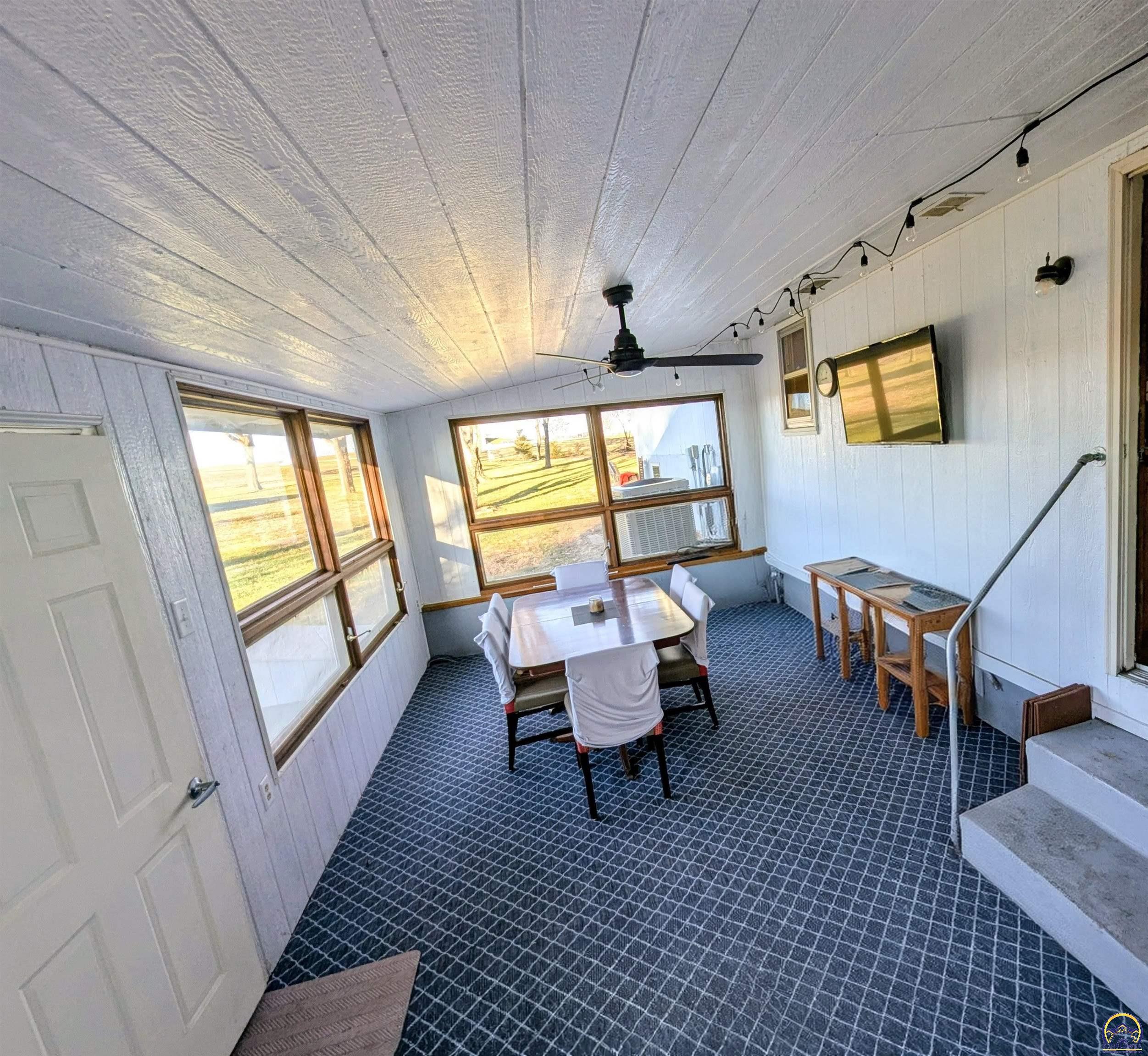 16500 Cameron Circle Wamego, KS 66547 - Photo 17 of 18