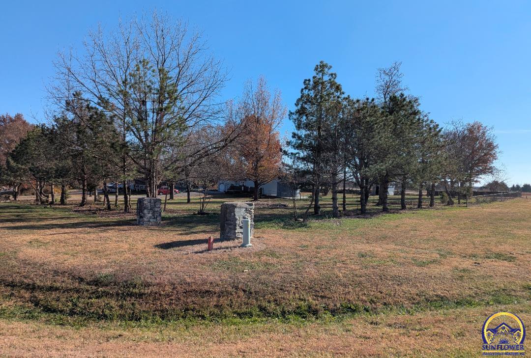 16500 Cameron Circle Wamego, KS 66547 - Photo 18 of 18