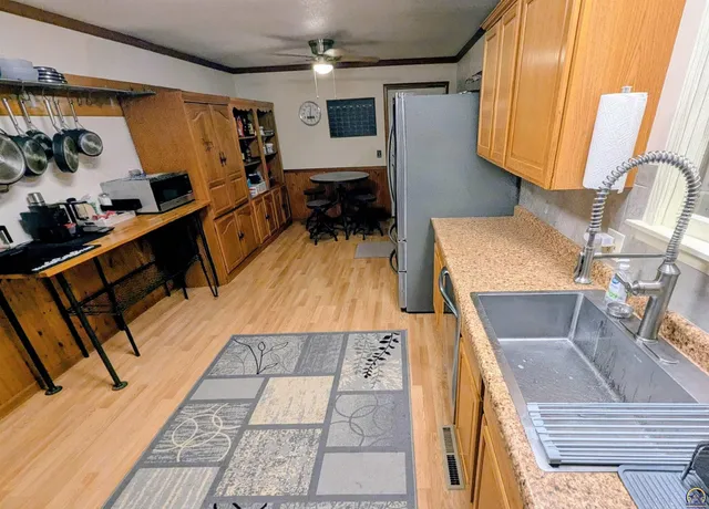 $298,000 | 16500 Cameron Circle, Wamego, KS 66547