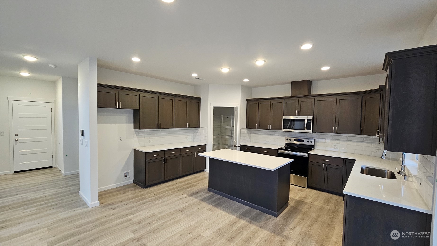 27026 30th Place South, Unit 30 Kent, WA 98032 - Photo 2 of 12