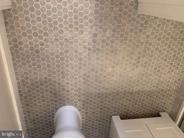 2609 Camelback Lane, Unit 3 Silver Spring, MD 20906 - Photo 23 of 41 owner's bathroom flooring