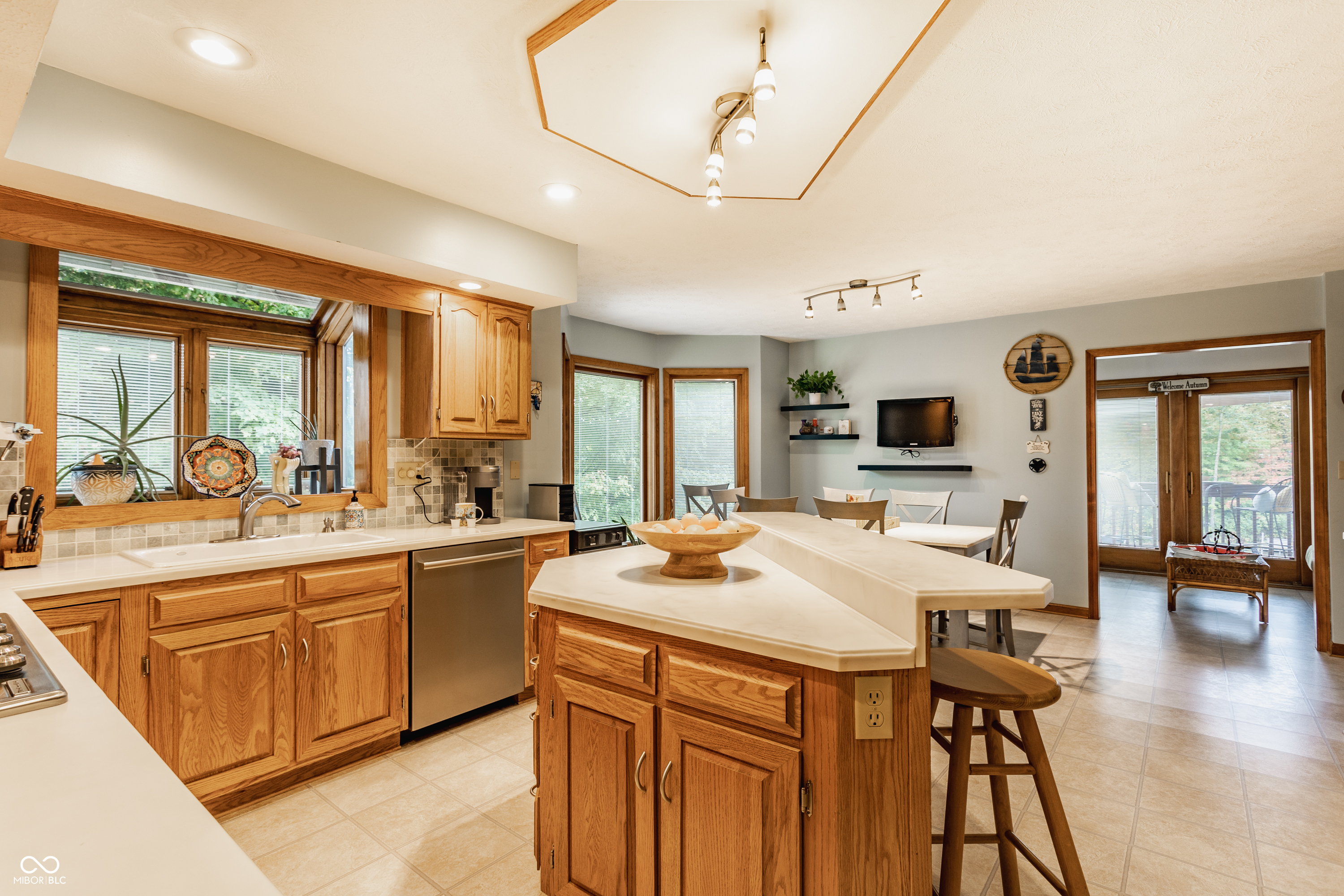 709 Pleasant Point Circle Cicero, IN 46034 - Photo 16 of 61