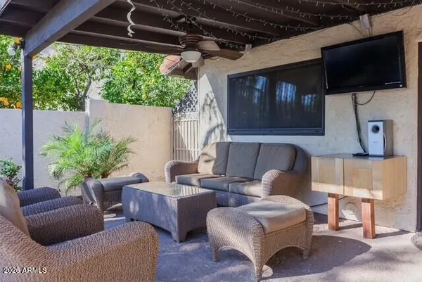 $3,300 | 411 East Marny Road, Tempe, AZ 85288