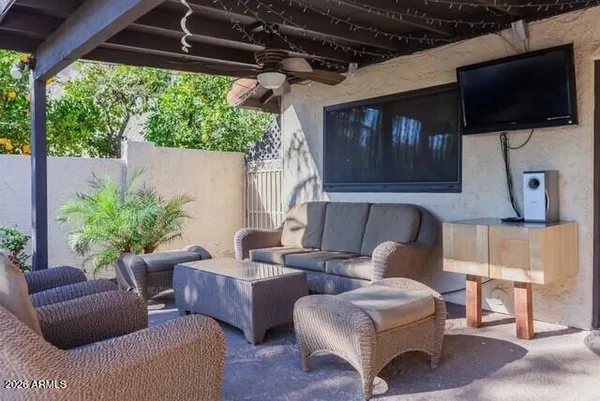 $3,300 | 411 East Marny Road, Tempe, AZ 85288
