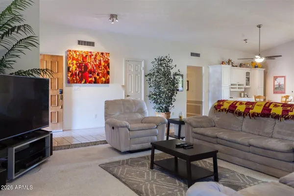 $3,300 | 411 East Marny Road, Tempe, AZ 85288