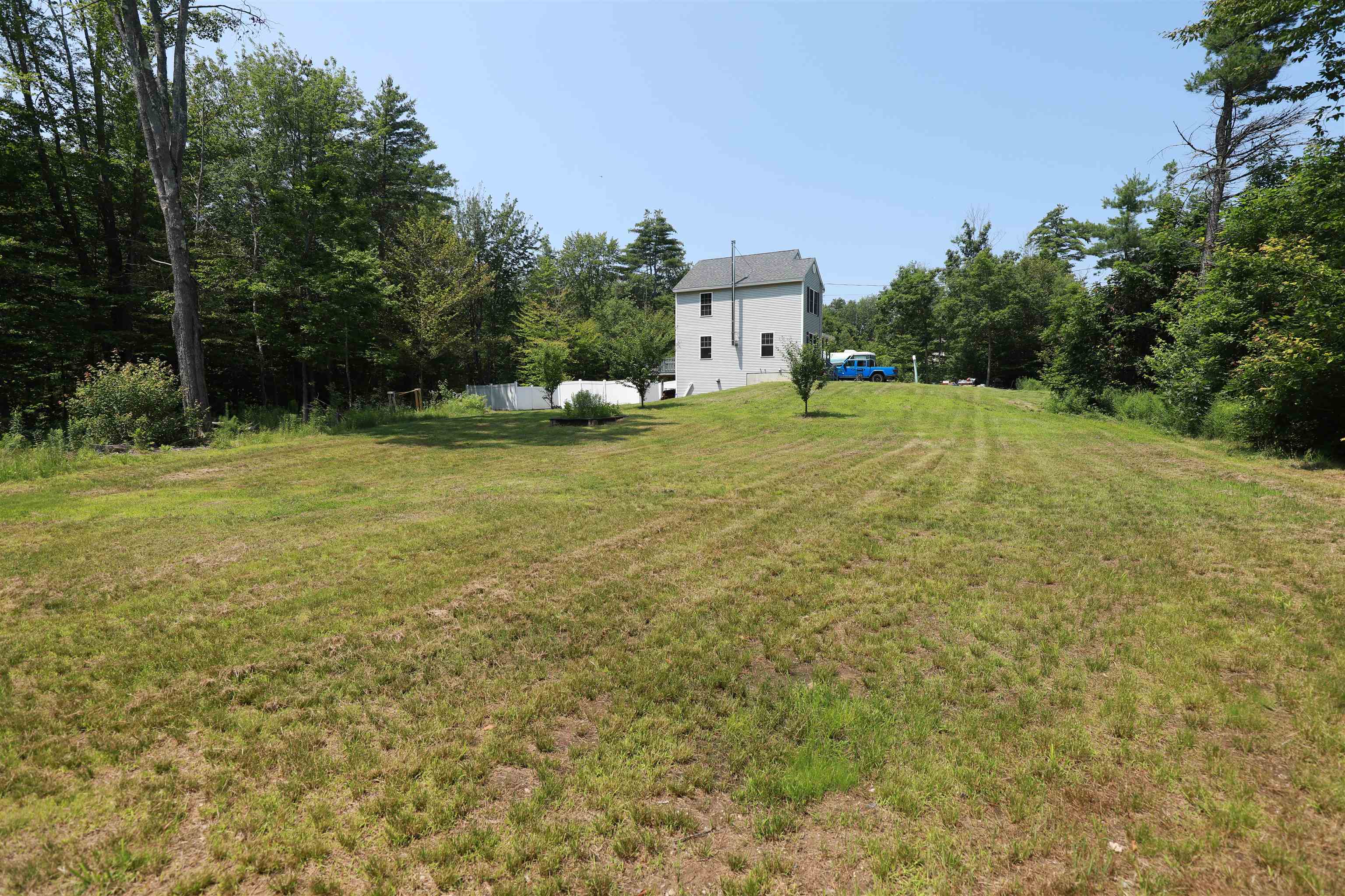 747 South Barnstead Road Barnstead, NH 03225 - Photo 28 of 32