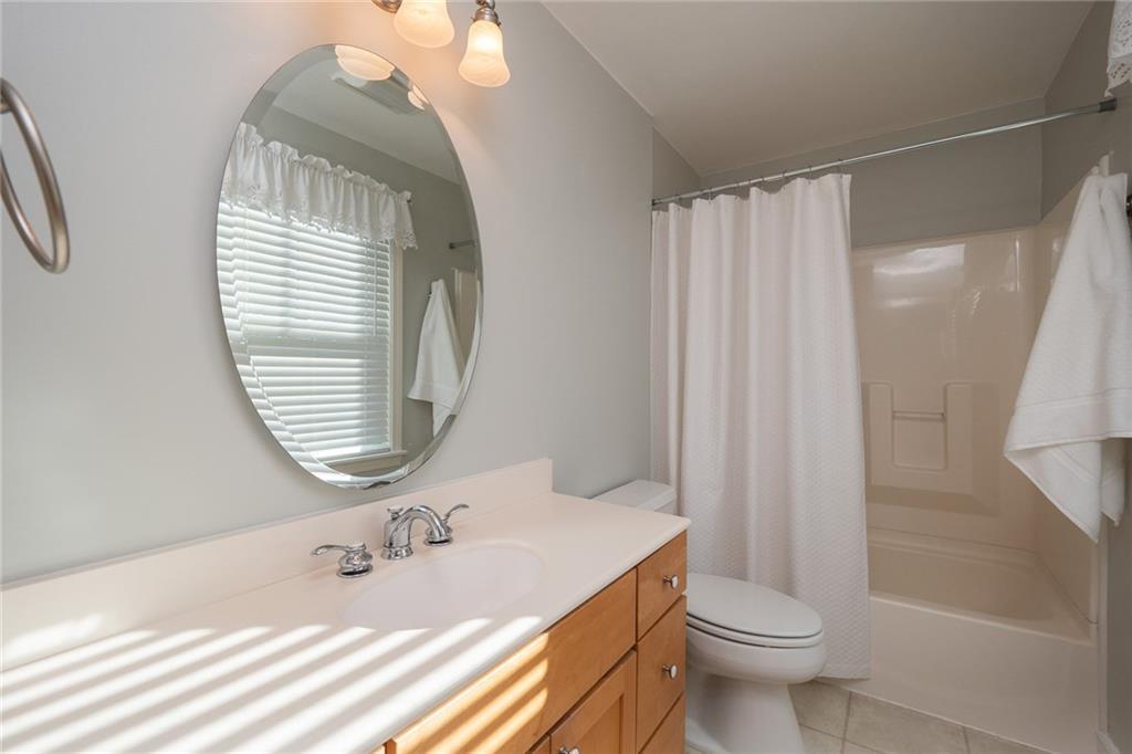 41 Eldridge Road York, ME 03909 - Photo 17 of 35 The master bath.