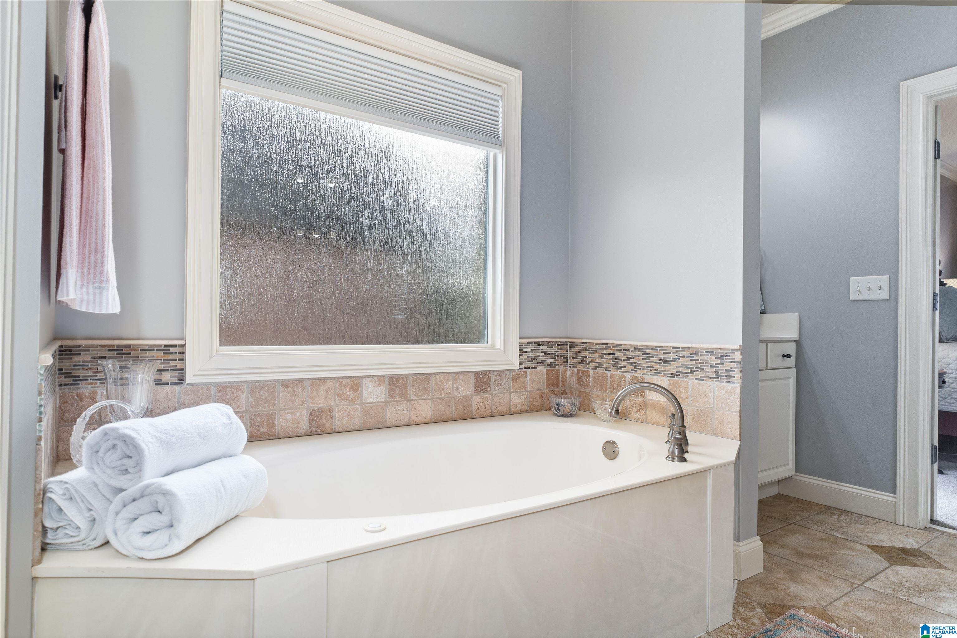 1037 Parkwood Road Birmingham, AL 35242 - Photo 27 of 62