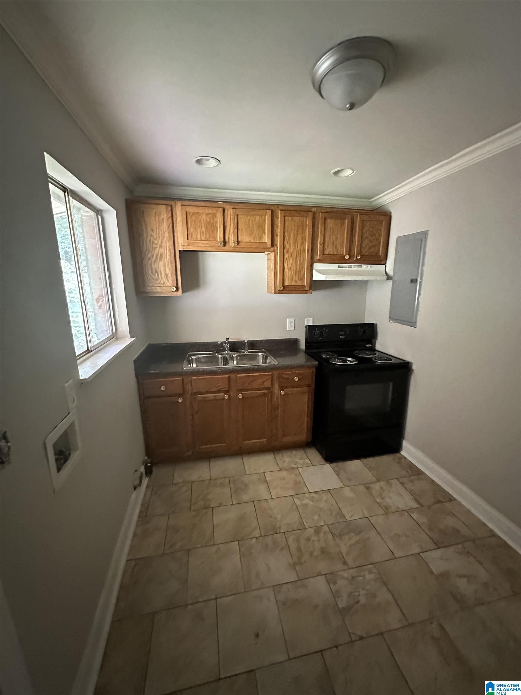 1657 Southwest 18th Way Birmingham, AL 35211 - Photo 11 of 13