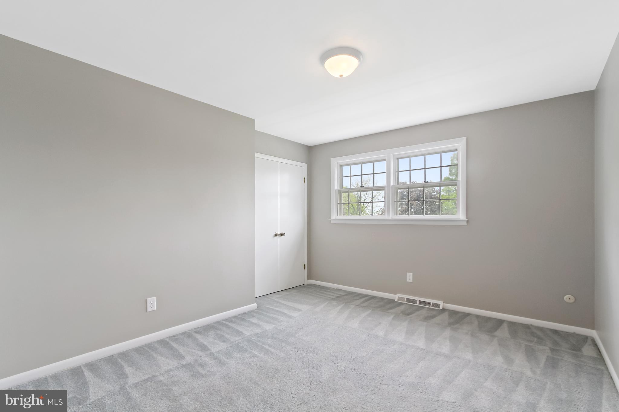 805 Woodbridge Road York, PA 17402 - Photo 22 of 32 Gallery Image 22