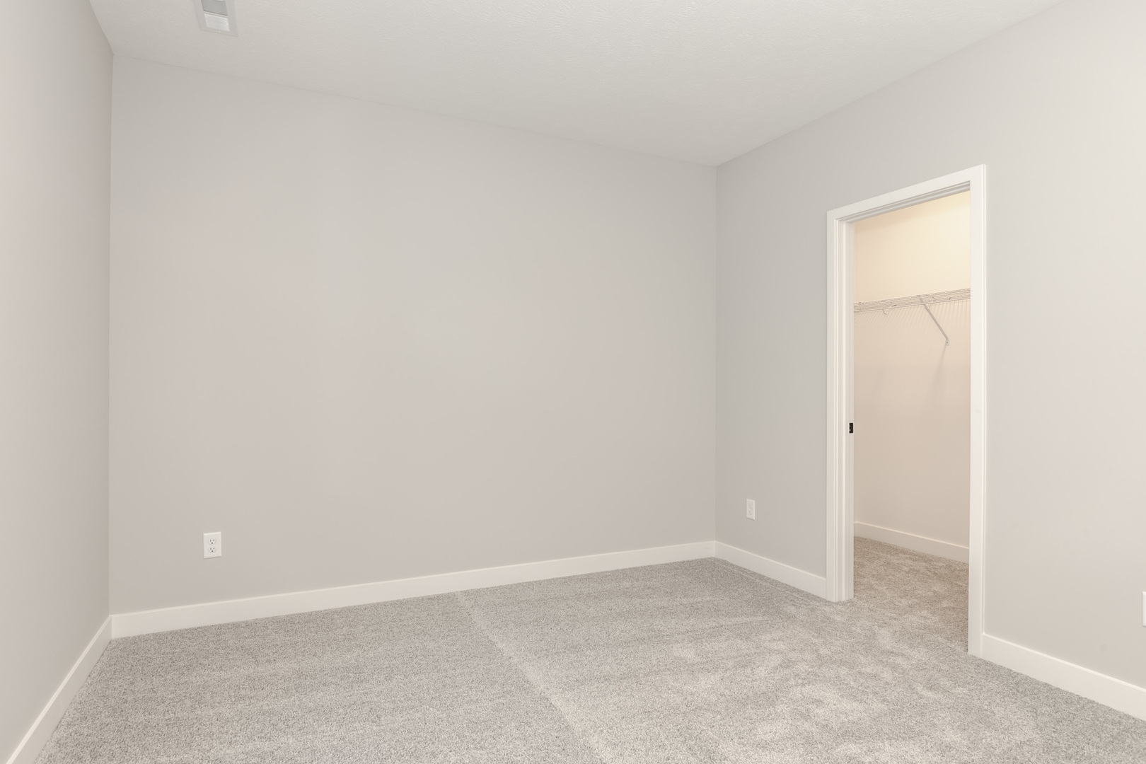 1910 Dunraven Road Bloomington, IL 61704 - Photo 23 of 33 Gallery Image 23
