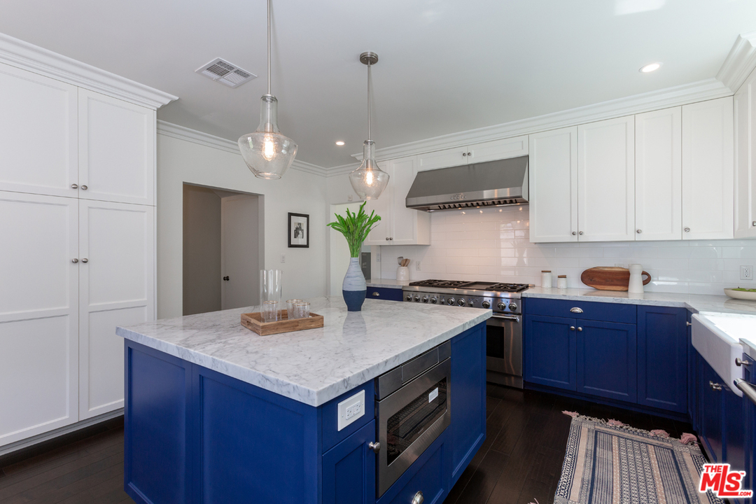 2003 Virginia Road Los Angeles, CA 90016 - Photo 14 of 50 Gallery Image 14
