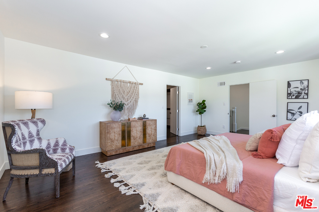 2003 Virginia Road Los Angeles, CA 90016 - Photo 23 of 50 Gallery Image 23