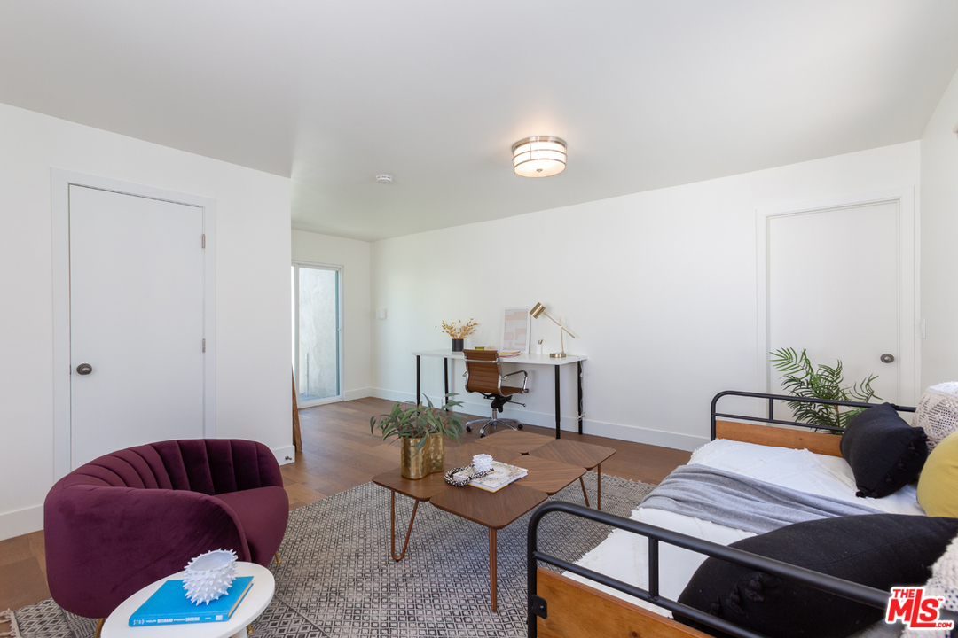 2003 Virginia Road Los Angeles, CA 90016 - Photo 47 of 50 Gallery Image 47