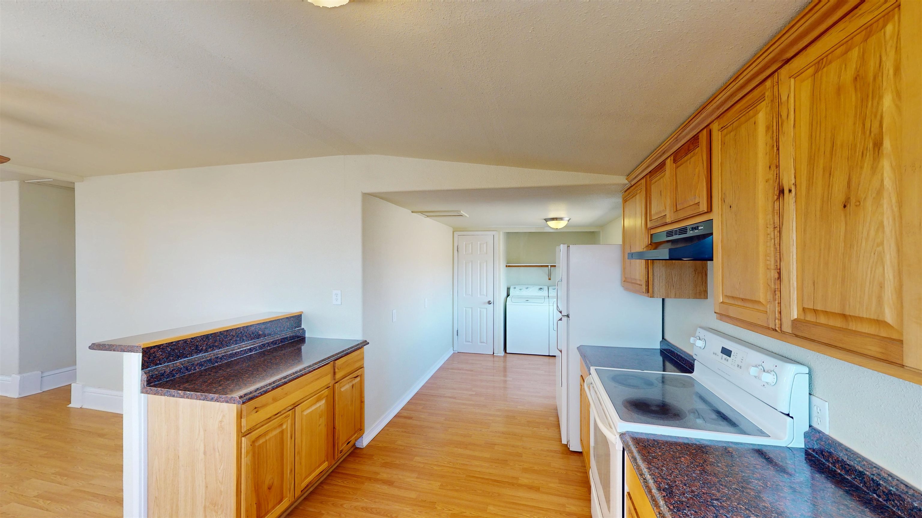 1376 N Road Loma, CO 81524 - Photo 11 of 42 Gallery Image 11