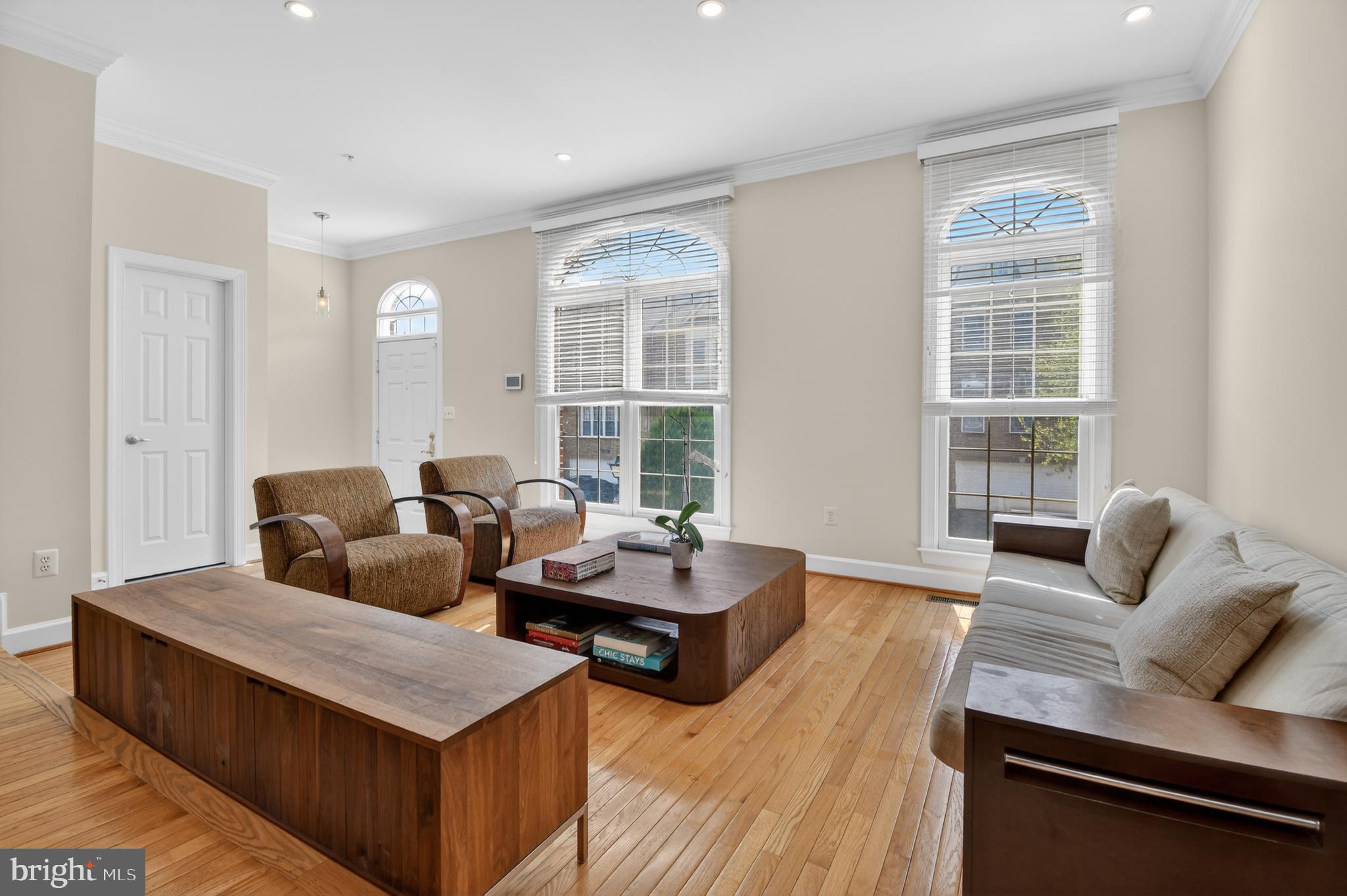 8439 Bells Ridge Terrace Potomac, MD 20854 - Photo 11 of 43