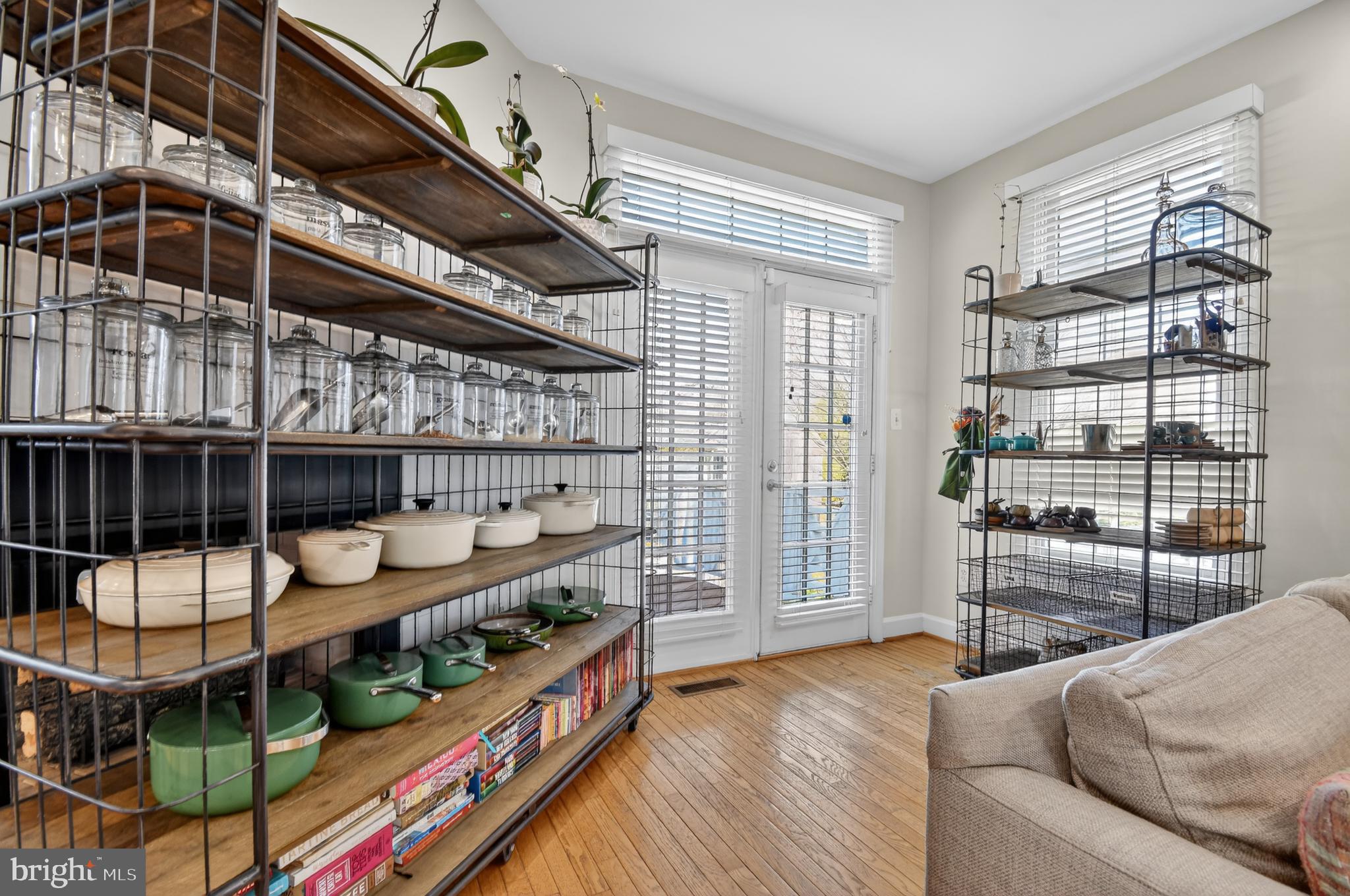 8439 Bells Ridge Terrace Potomac, MD 20854 - Photo 15 of 43