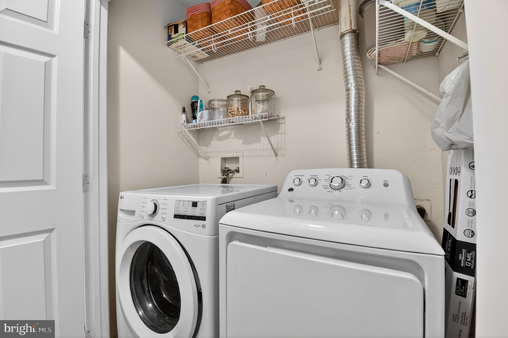 8439 Bells Ridge Terrace Potomac, MD 20854 - Photo 24 of 43