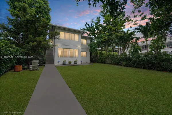 $2,400 | 171 Northeast 46th Street, Unit 1, Miami, FL 33137