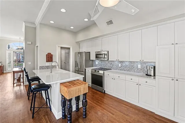 $480,000 | 13212 Summit Street, Kansas City, MO 64145