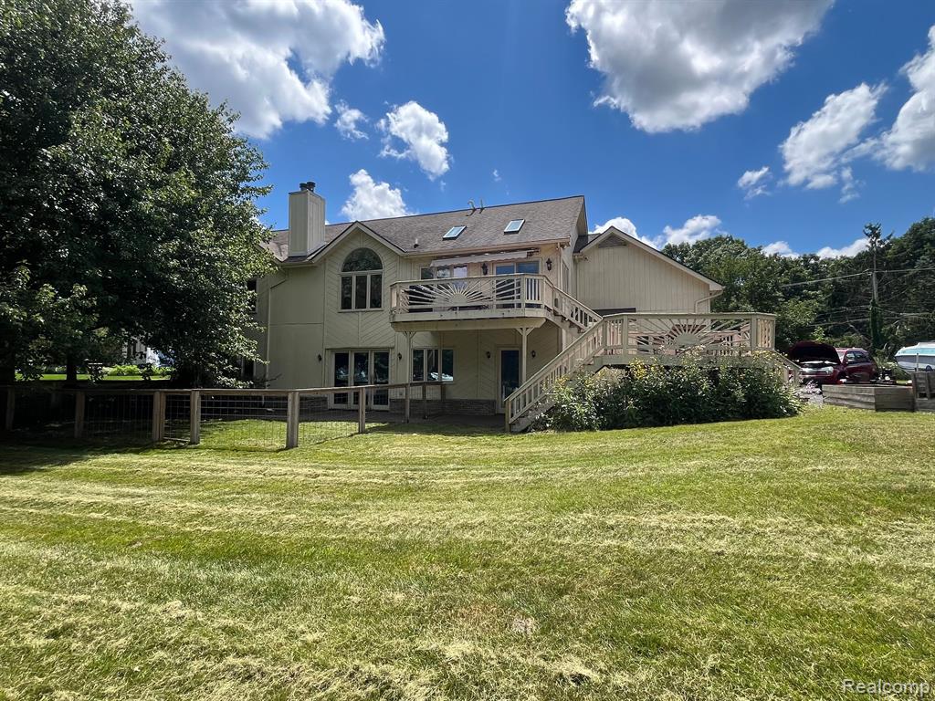 969 Bogie Lake Road White Lake, MI 48383 - Photo 23 of 29