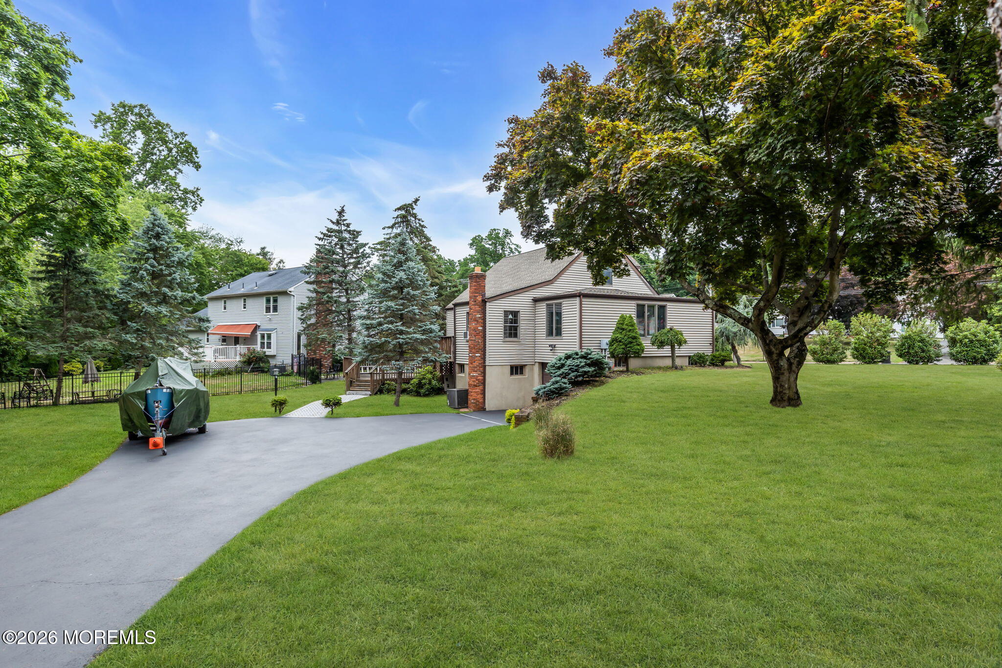 89 Oak Hill Road Middletown, NJ 07701 - Photo 47 of 62 51-web-or-mls-3F1A2788-1