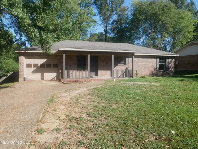 $1,495 | 5800 Dover Drive, Horn Lake, MS 38637