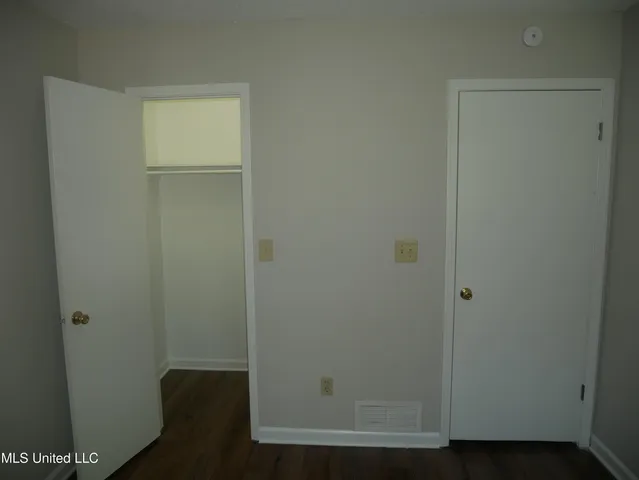 $1,495 | 5800 Dover Drive, Horn Lake, MS 38637