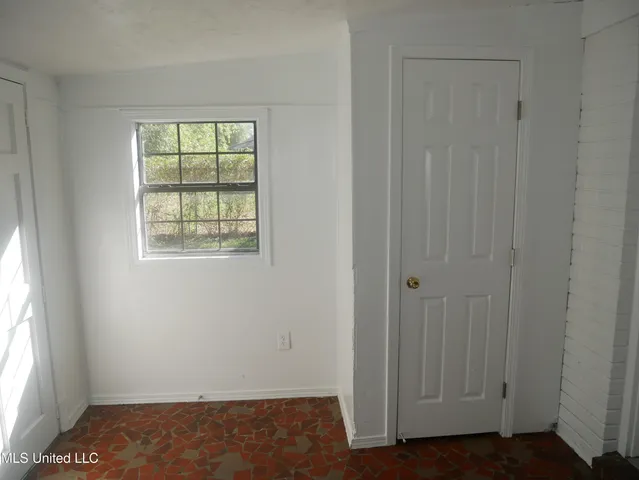 $1,495 | 5800 Dover Drive, Horn Lake, MS 38637