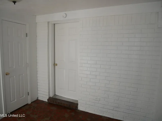 $1,495 | 5800 Dover Drive, Horn Lake, MS 38637