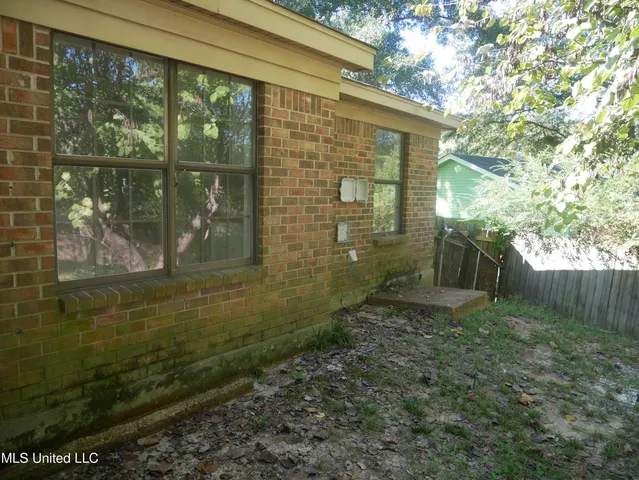 $1,495 | 5800 Dover Drive, Horn Lake, MS 38637