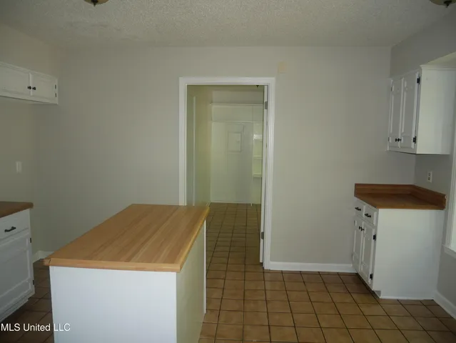 $1,495 | 5800 Dover Drive, Horn Lake, MS 38637