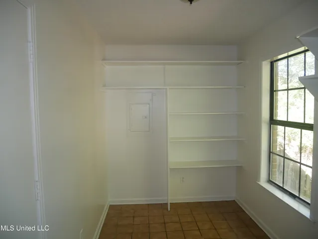 $1,495 | 5800 Dover Drive, Horn Lake, MS 38637