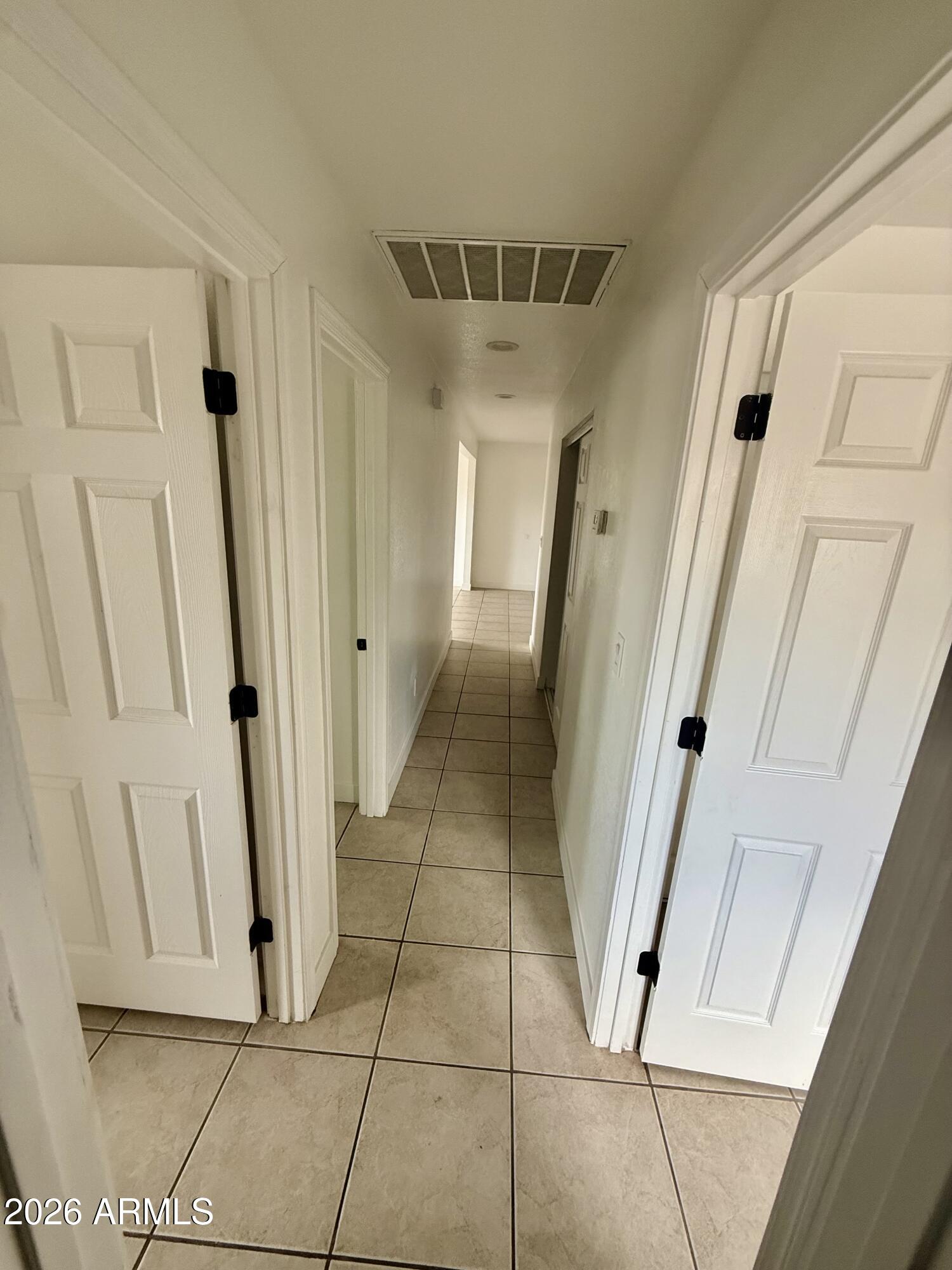 6963 West Rancho Drive Glendale, AZ 85303 - Photo 4 of 14 a view of a hallway