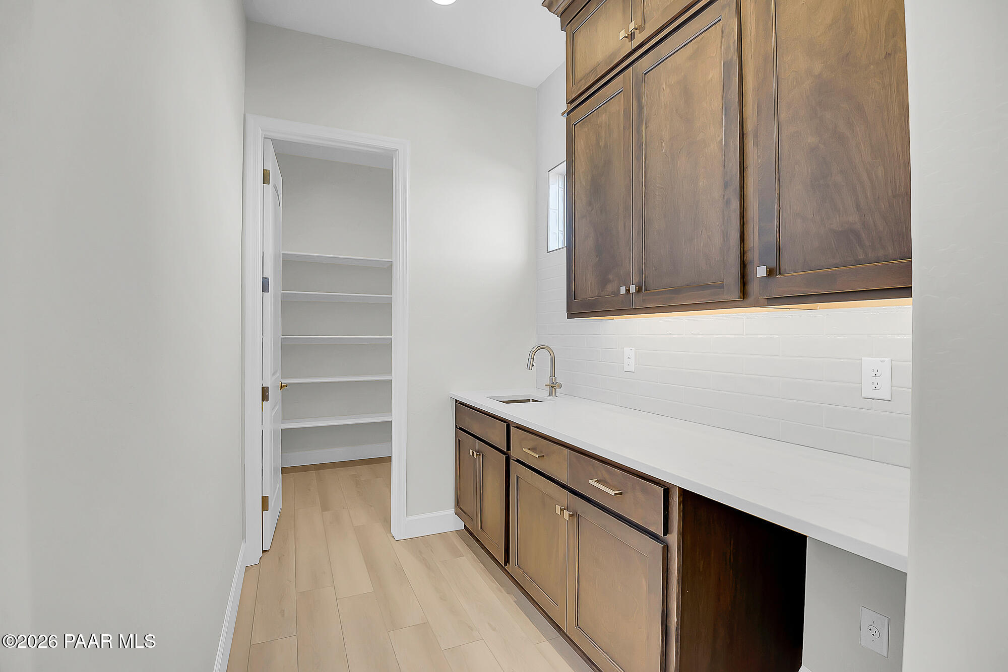 3126 Leaning Rock Road Prescott, AZ 86301 - Photo 21 of 56 Morning Kitchen