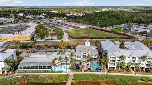 $595,000 | 215 Northwest Flagler Avenue, Unit 203, Stuart, FL 34994