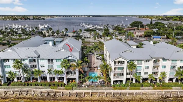 $595,000 | 215 Northwest Flagler Avenue, Unit 203, Stuart, FL 34994
