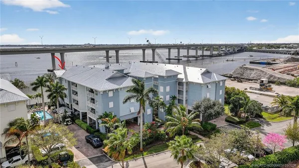 $595,000 | 215 Northwest Flagler Avenue, Unit 203, Stuart, FL 34994