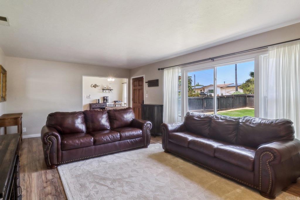 915 Crest View Road Vista, CA 92081 - Photo 4 of 32