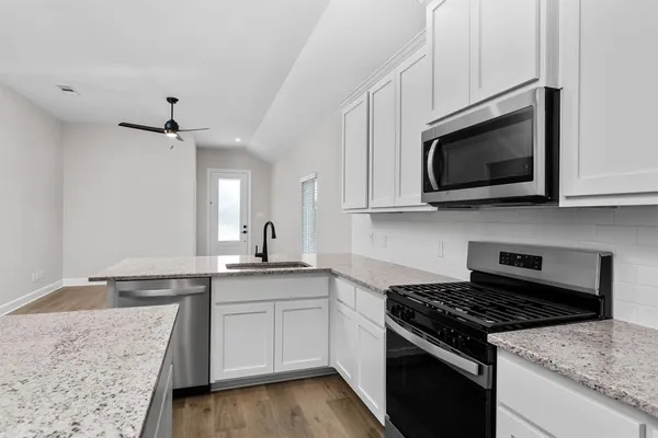 $2,025 | 806 Princeton Hts Boulevard, Princeton, TX 75407