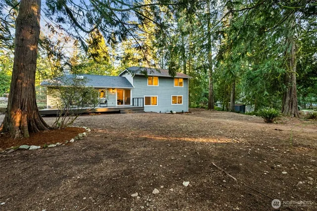 $1,395,000 | 14925 258th Avenue Southeast, Issaquah, WA 98027