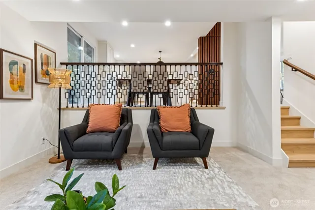 $1,395,000 | 14925 258th Avenue Southeast, Issaquah, WA 98027