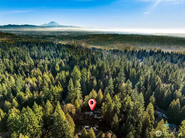 $1,395,000 | 14925 258th Avenue Southeast, Issaquah, WA 98027