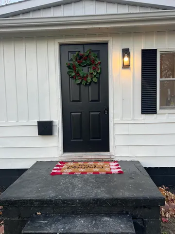 $255,500 | 231 Smith Street, Sheridan, MI 48884