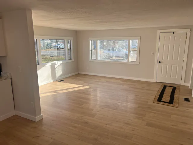 $255,500 | 231 Smith Street, Sheridan, MI 48884