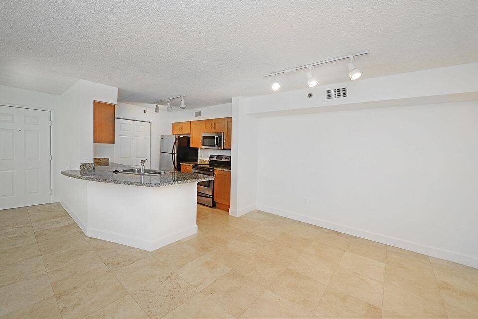 3259 Clint Moore Road, Unit 104 Boca Raton, FL 33496 - Photo 4 of 24 3259 Clint Moore 4