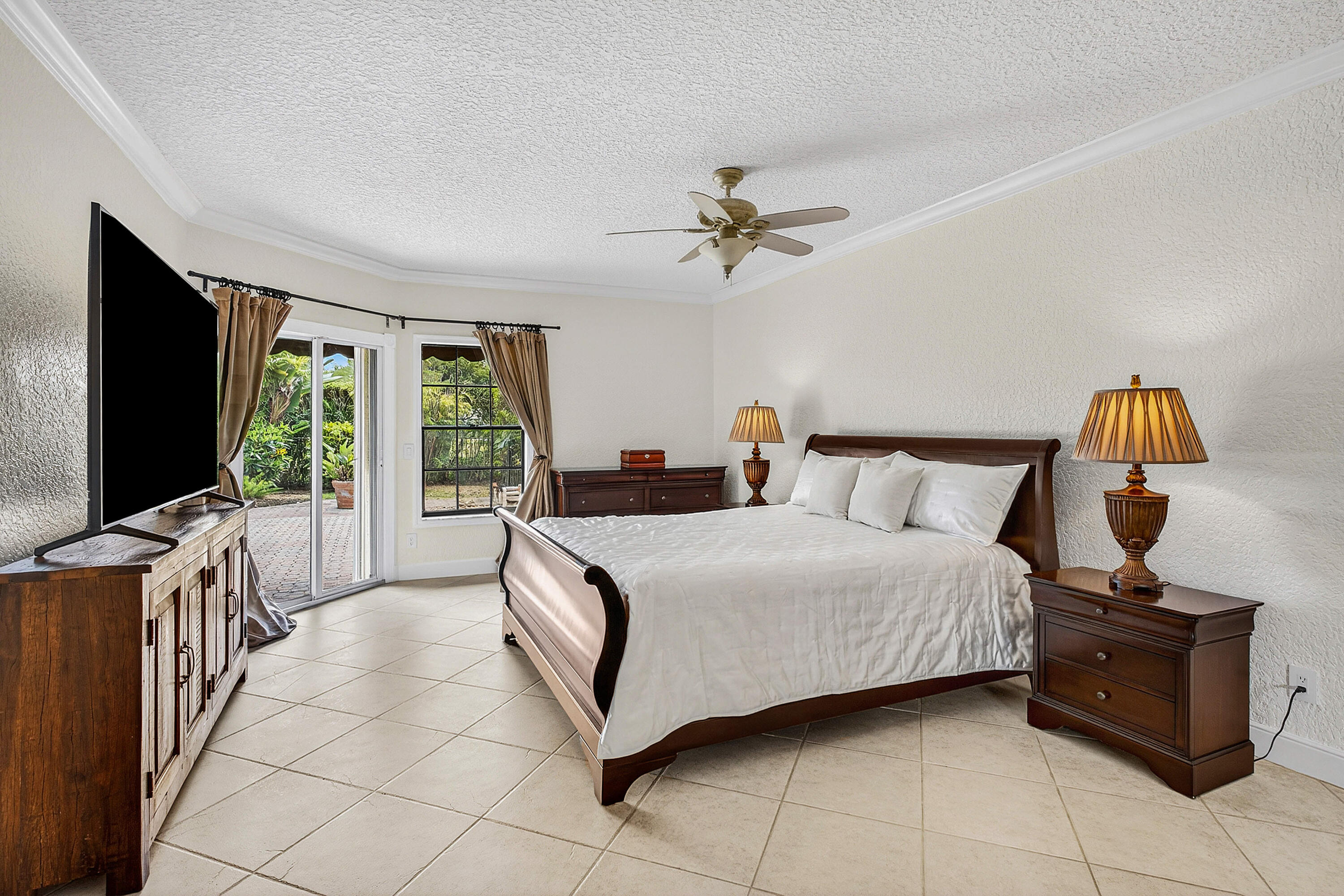 23408 Mirabella Circle South Boca Raton, FL 33433 - Photo 17 of 41 029-23408MirabellaCircleSouth-BocaRaton-